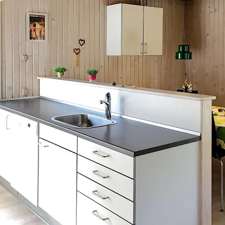 Ferienhaus Peaceful Holiday In Bl Vand Near Sea *